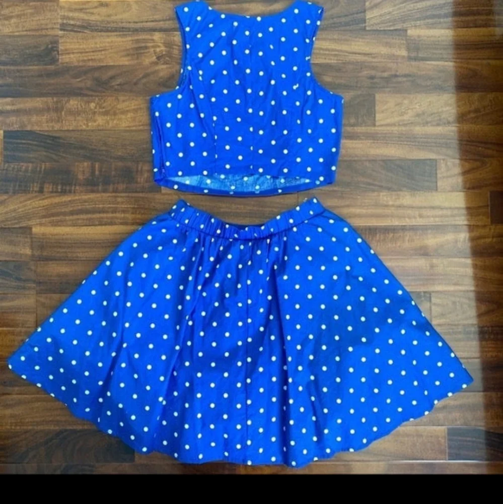 Bailey blue polka dot crop top and skirt - Picture 7 of 9